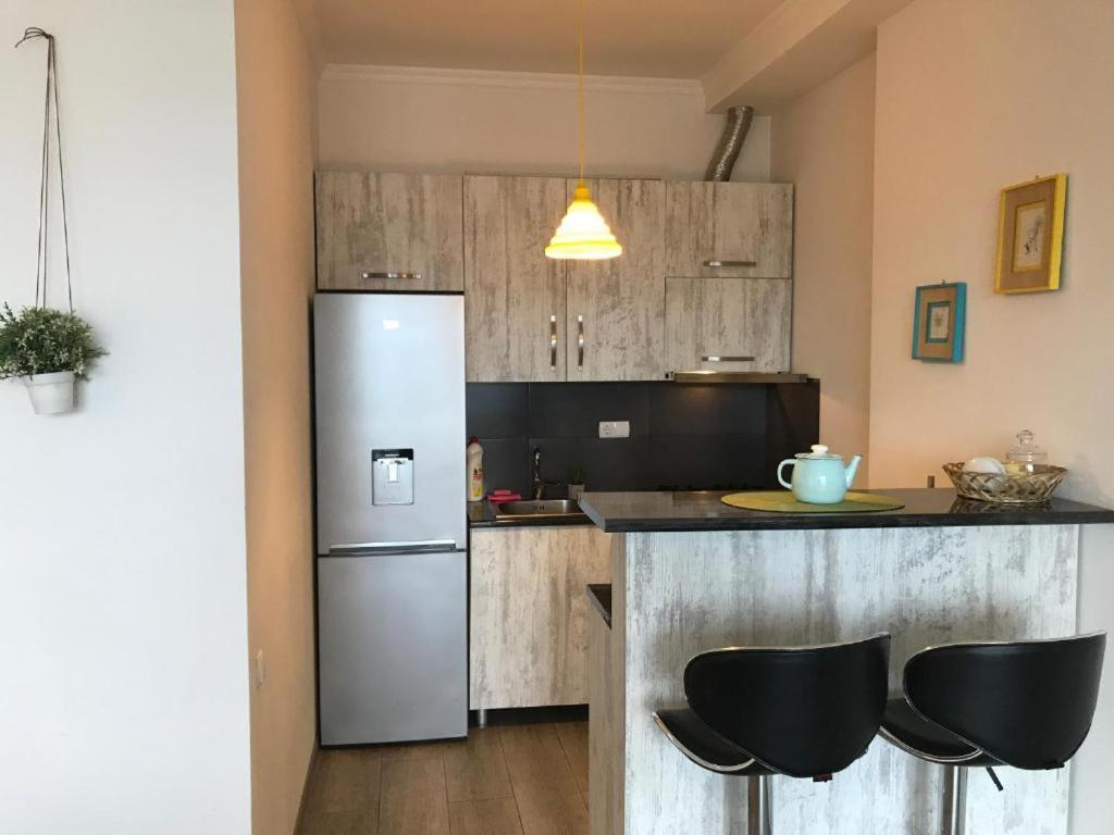 Ameri Plaza Green Apartments Tbilisi Bagian luar foto