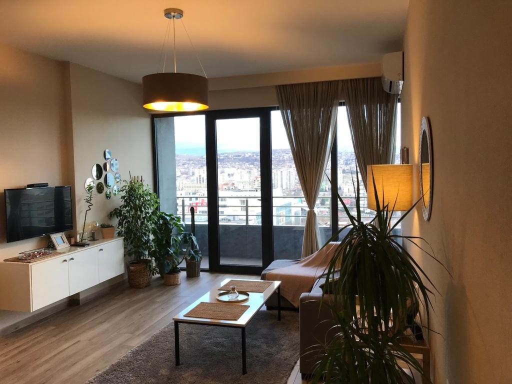Ameri Plaza Green Apartments Tbilisi Bagian luar foto