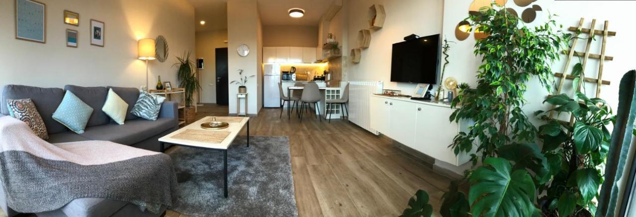 Ameri Plaza Green Apartments Tbilisi Bagian luar foto